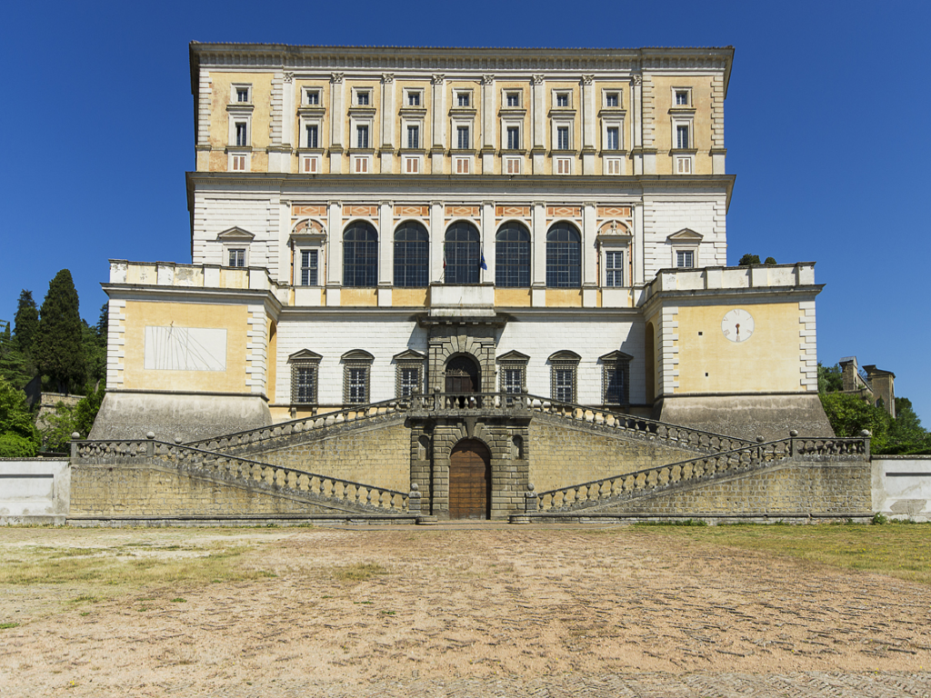 CAPRAROLA E PALAZZO FARNESE  Grandidee Viaggi